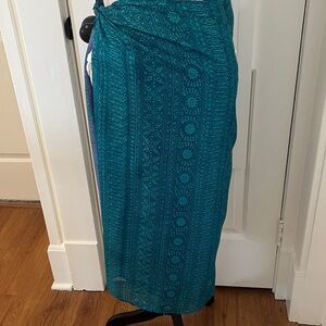 Guru for Life Infinity Scarf Pareo Cover Up Turquoise Magenta Sari Upcycle EUC